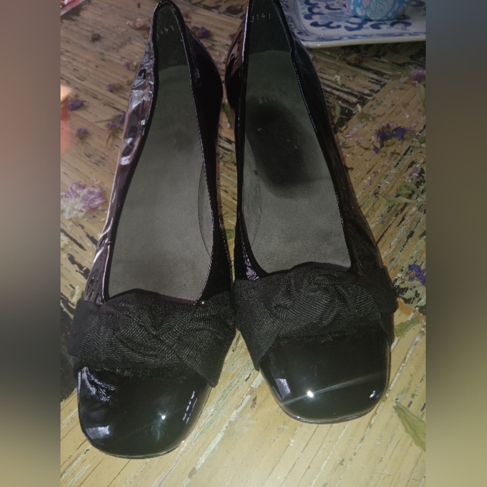 Stuart weitzman patent leather shoes